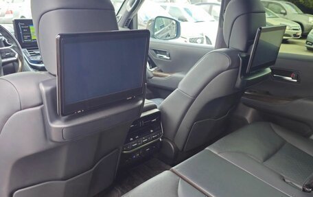 Toyota Land Cruiser, 2023 год, 11 800 000 рублей, 29 фотография