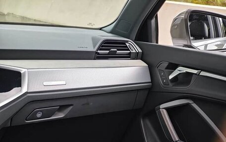 Audi Q3, 2023 год, 2 499 999 рублей, 15 фотография