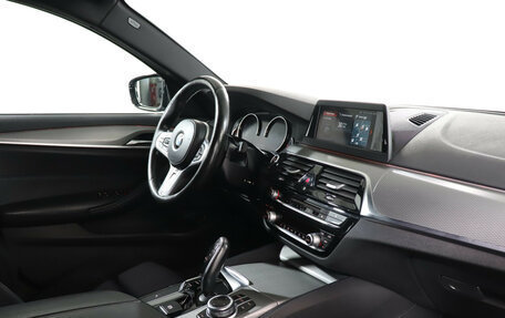 BMW 5 серия, 2018 год, 2 899 000 рублей, 9 фотография
