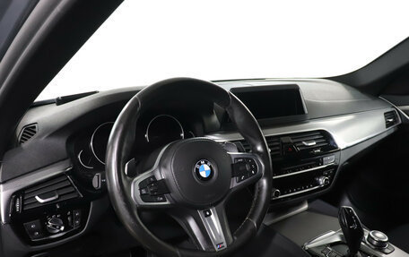 BMW 5 серия, 2018 год, 2 899 000 рублей, 13 фотография