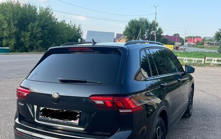 Volkswagen Tiguan II, 2019 год, 2 000 000 рублей, 6 фотография