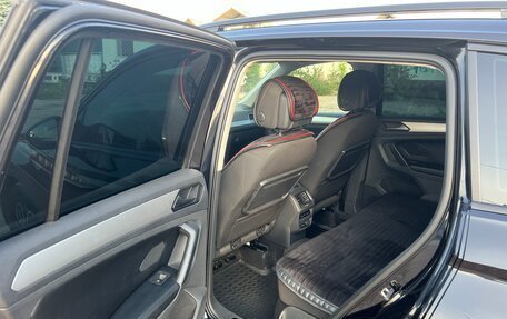 Volkswagen Tiguan II, 2019 год, 2 000 000 рублей, 10 фотография