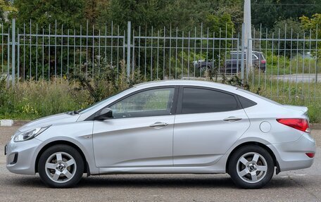 Hyundai Solaris II рестайлинг, 2012 год, 750 000 рублей, 2 фотография
