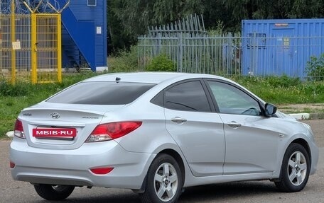 Hyundai Solaris II рестайлинг, 2012 год, 750 000 рублей, 5 фотография