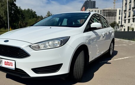Ford Focus III, 2017 год, 949 000 рублей, 2 фотография