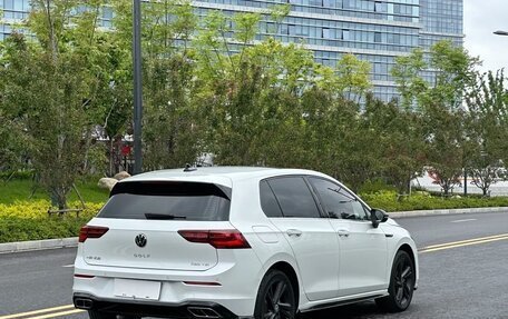 Volkswagen Golf VIII, 2024 год, 1 840 000 рублей, 6 фотография