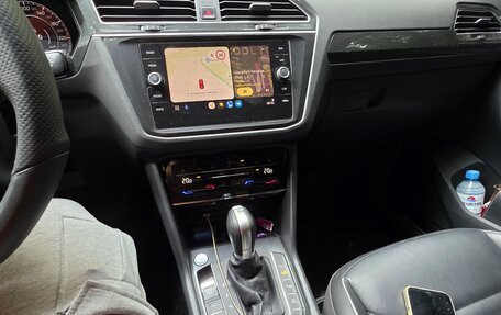 Volkswagen Tiguan II, 2018 год, 2 300 000 рублей, 8 фотография