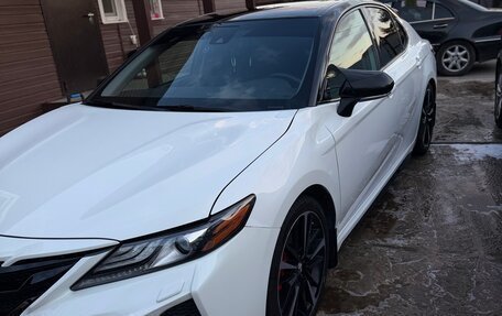 Toyota Camry, 2018 год, 2 350 000 рублей, 7 фотография