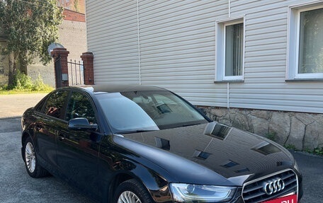 Audi A4, 2014 год, 1 520 000 рублей, 10 фотография