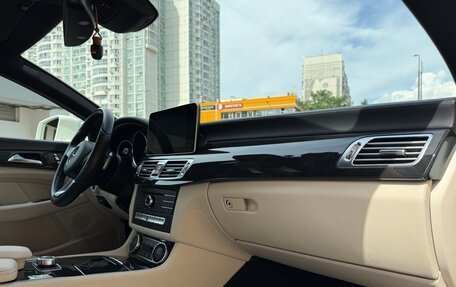 Mercedes-Benz CLS, 2017 год, 2 550 000 рублей, 15 фотография