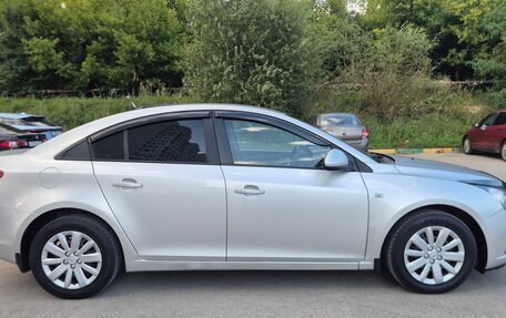 Chevrolet Cruze II, 2012 год, 600 000 рублей, 4 фотография