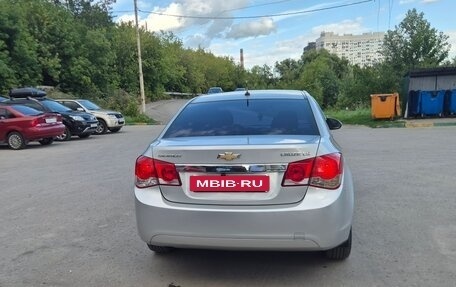 Chevrolet Cruze II, 2012 год, 600 000 рублей, 6 фотография