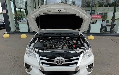 Toyota Fortuner II, 2019 год, 3 320 000 рублей, 11 фотография