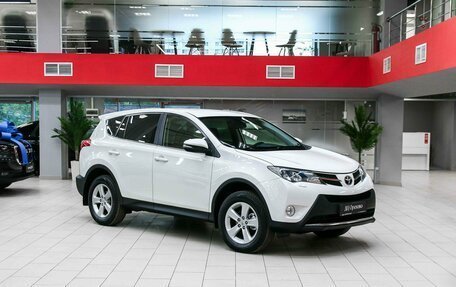 Toyota RAV4, 2013 год, 1 650 000 рублей, 3 фотография