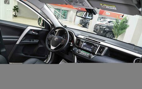 Toyota RAV4, 2013 год, 1 650 000 рублей, 5 фотография