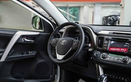 Toyota RAV4, 2013 год, 1 650 000 рублей, 9 фотография