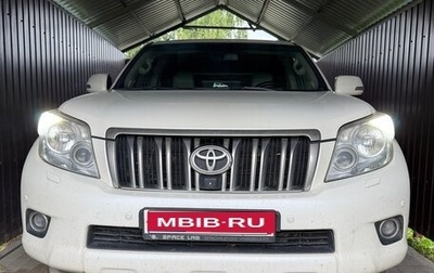 Toyota Land Cruiser Prado 150 рестайлинг 2, 2011 год, 3 050 000 рублей, 1 фотография