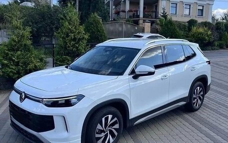 Volkswagen Tiguan, 2025 год, 3 650 000 рублей, 3 фотография