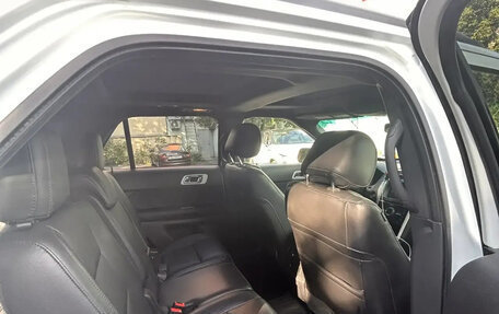 Ford Explorer VI, 2014 год, 2 100 000 рублей, 11 фотография
