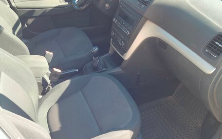 Skoda Yeti I рестайлинг, 2014 год, 1 180 000 рублей, 22 фотография