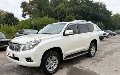 Toyota Land Cruiser Prado 150 рестайлинг 2, 2011 год, 3 050 000 рублей, 3 фотография