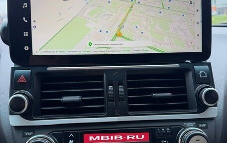 Toyota Land Cruiser Prado 150 рестайлинг 2, 2011 год, 3 050 000 рублей, 22 фотография