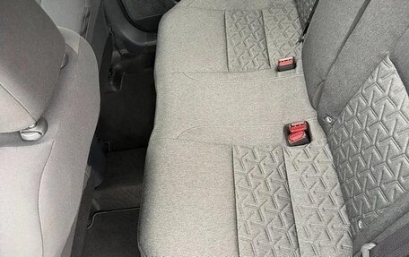 Nissan Kicks, 2025 год, 2 350 000 рублей, 21 фотография