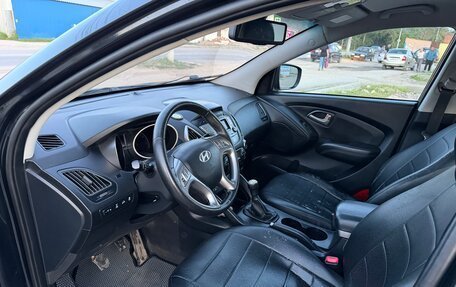 Hyundai ix35 I рестайлинг, 2010 год, 775 000 рублей, 17 фотография