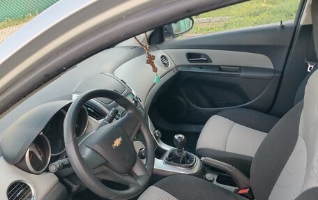 Chevrolet Cruze II, 2013 год, 990 000 рублей, 28 фотография
