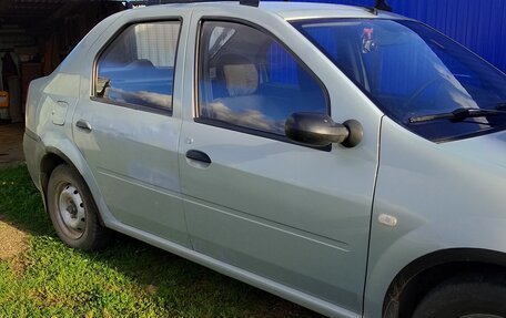 Renault Logan I, 2005 год, 300 000 рублей, 3 фотография