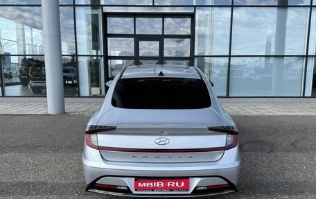 Hyundai Sonata VIII, 2021 год, 1 890 000 рублей, 6 фотография