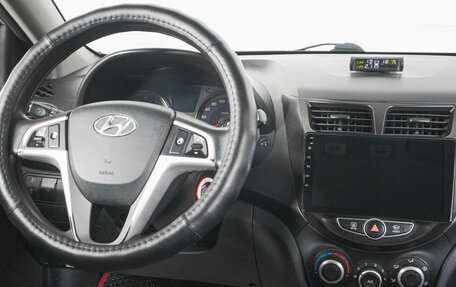 Hyundai Solaris II рестайлинг, 2012 год, 799 000 рублей, 13 фотография
