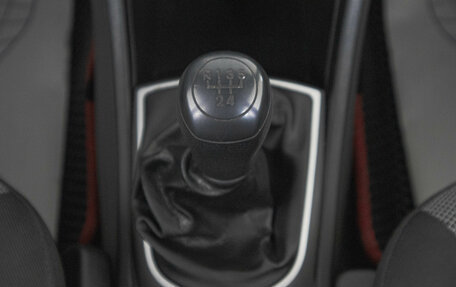 Hyundai Solaris II рестайлинг, 2012 год, 799 000 рублей, 17 фотография