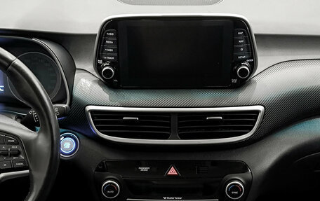 Hyundai Tucson III, 2019 год, 2 250 000 рублей, 18 фотография
