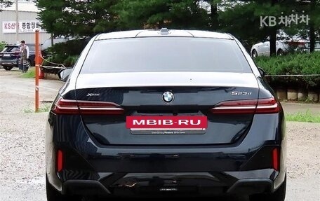 BMW 5 серия, 2024 год, 6 197 000 рублей, 3 фотография