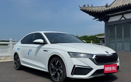 Skoda Octavia IV, 2023 год, 2 220 000 рублей, 1 фотография