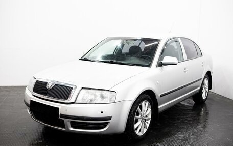 Skoda Superb III рестайлинг, 2005 год, 315 000 рублей, 1 фотография