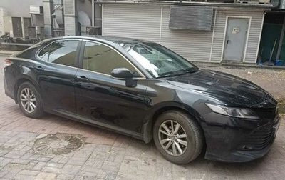 Toyota Camry, 2020 год, 2 100 000 рублей, 1 фотография