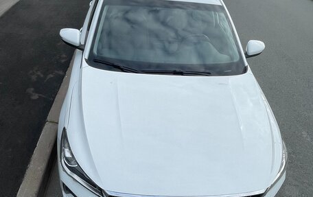 Geely Emgrand, 2023 год, 1 850 000 рублей, 9 фотография