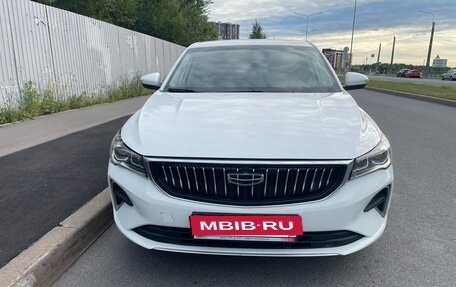 Geely Emgrand, 2023 год, 1 850 000 рублей, 2 фотография