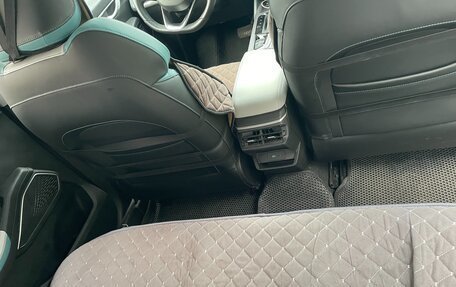 Geely Emgrand, 2023 год, 1 850 000 рублей, 13 фотография