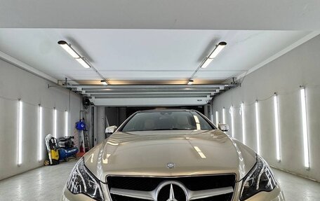Mercedes-Benz E-Класс, 2015 год, 2 500 000 рублей, 13 фотография
