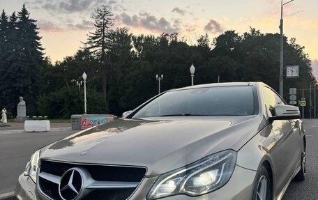 Mercedes-Benz E-Класс, 2015 год, 2 500 000 рублей, 2 фотография