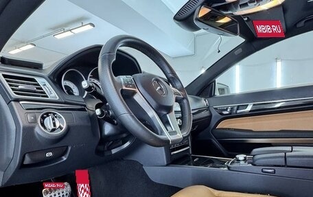 Mercedes-Benz E-Класс, 2015 год, 2 500 000 рублей, 8 фотография