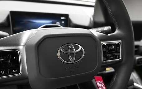 Toyota RAV4, 2026 год, 4 500 000 рублей, 36 фотография
