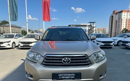 Toyota Highlander III, 2008 год, 1 335 000 рублей, 2 фотография
