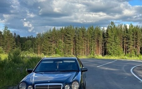 Mercedes-Benz E-Класс, 1998 год, 550 000 рублей, 5 фотография