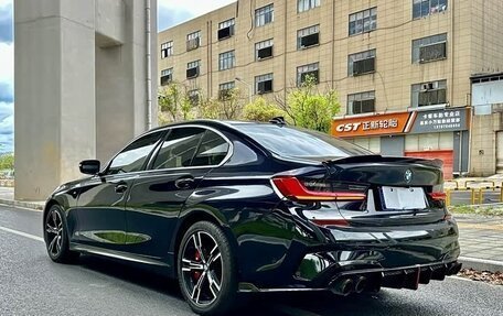 BMW 3 серия, 2022 год, 2 310 000 рублей, 5 фотография