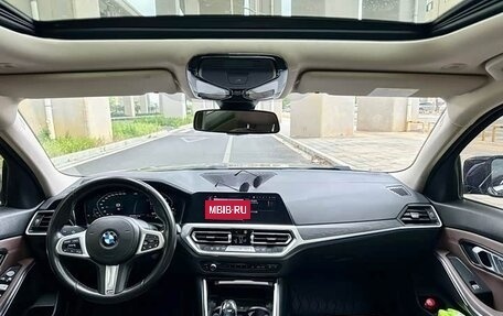 BMW 3 серия, 2022 год, 2 310 000 рублей, 12 фотография