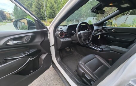 Chevrolet Trax, 2024 год, 2 190 000 рублей, 15 фотография